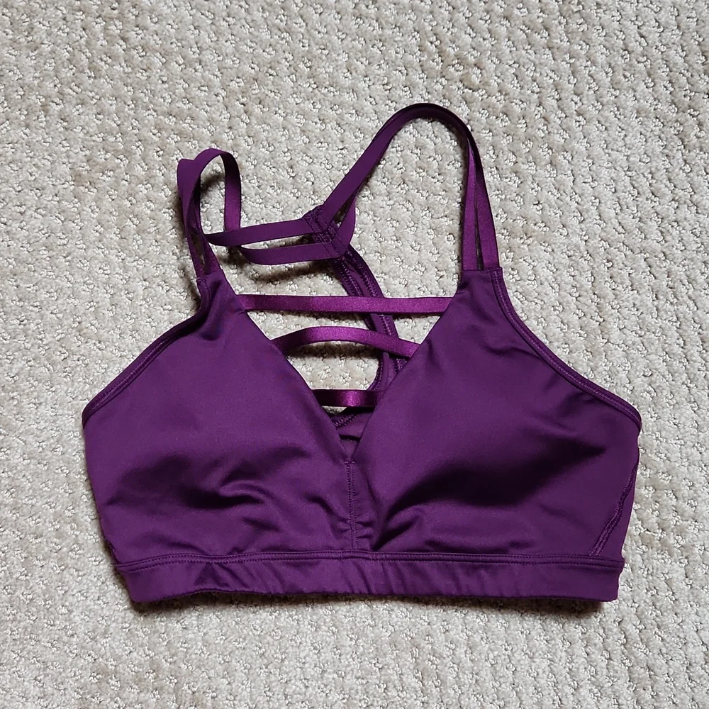 Sports Bra - Picture 1 of 2